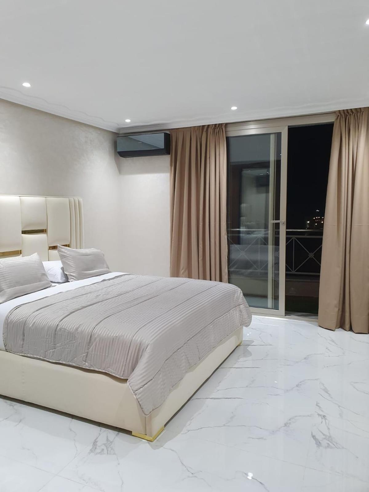 Le Select Appartement Nador Exterior photo
